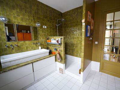 6 bedroom loft with terrace not overlooked