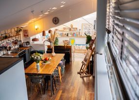 6 bedroom loft with terrace not overlooked