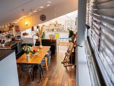 6 bedroom loft with terrace not overlooked