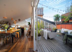 6 bedroom loft with terrace not overlooked