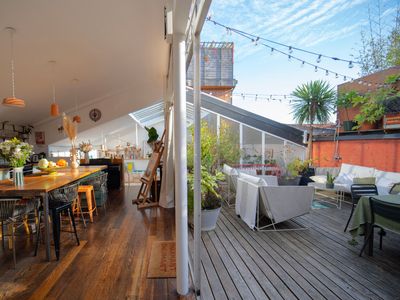 6 bedroom loft with terrace not overlooked