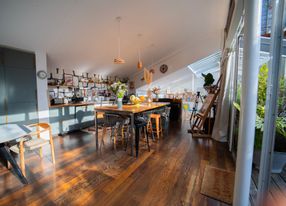 6 bedroom loft with terrace not overlooked