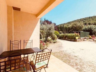 Guest House with swimming pool and spacious garden for 30people