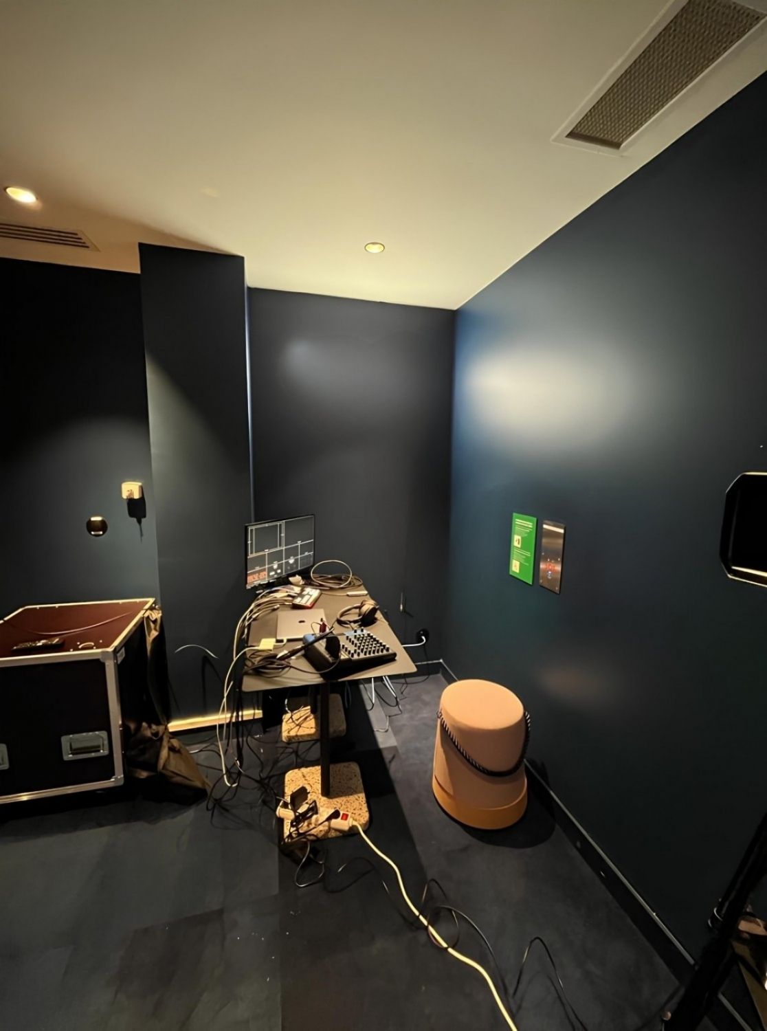 Recording studio in the heart of Paris