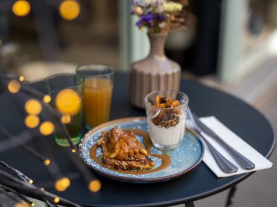 Batignolles Concept Store: Coffee Shop, Restaurant & Event Space