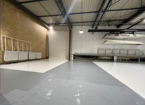 Modular space 650 m²