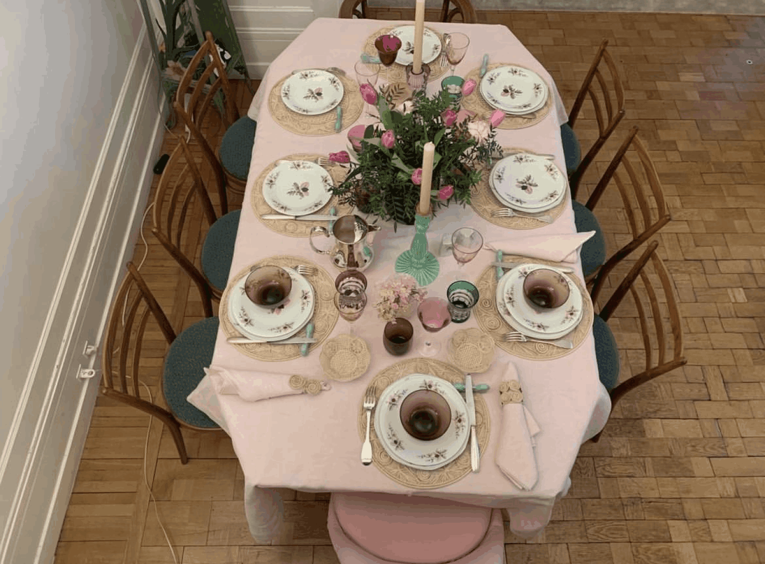 Elegant 1930s Event Lounge Near Bon Marché in Paris