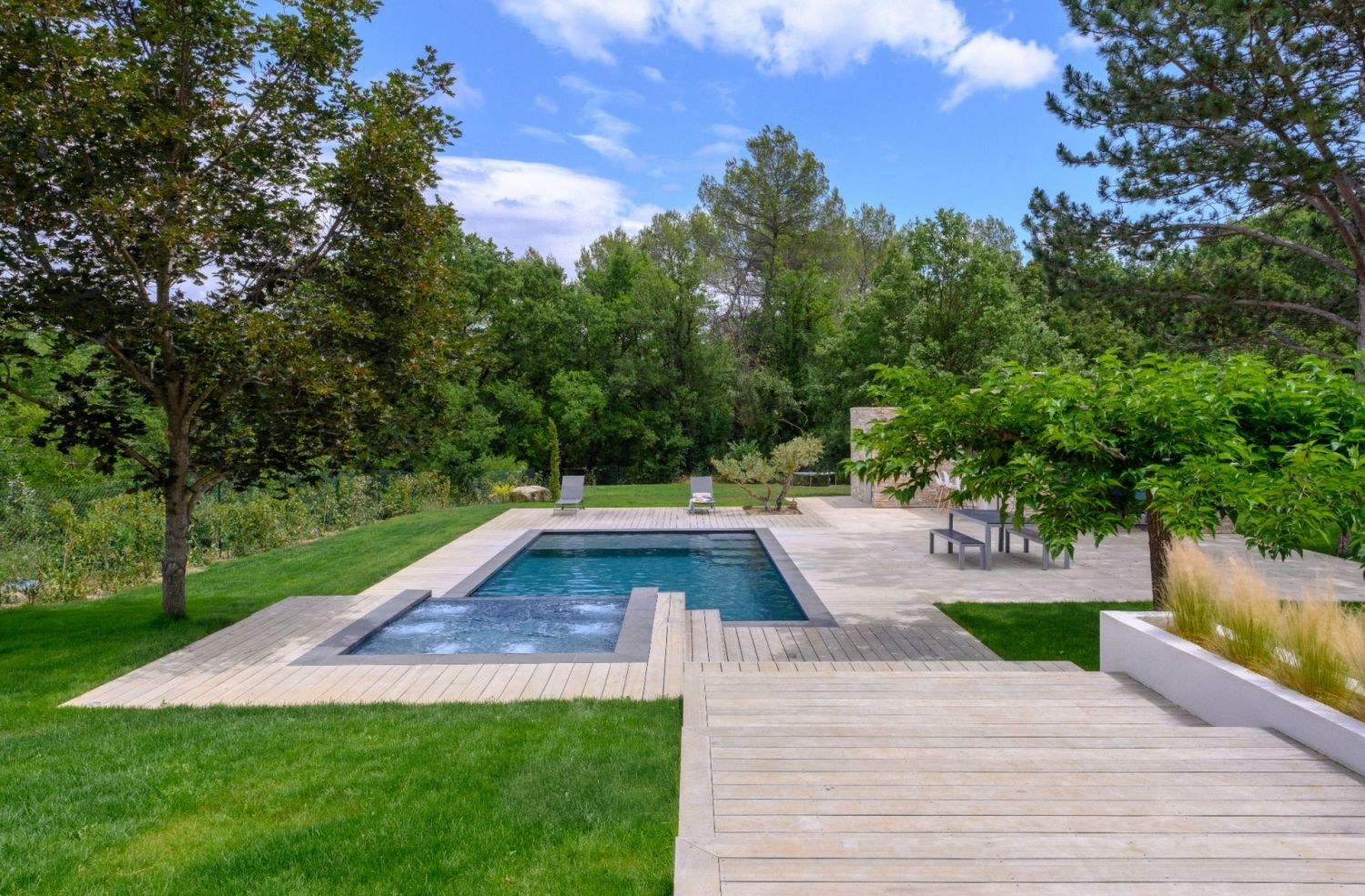 Magnifique villa avec piscine, vue montagne