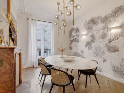 Elegant 135m² Parisian Apartment for Corporate Events & Productions