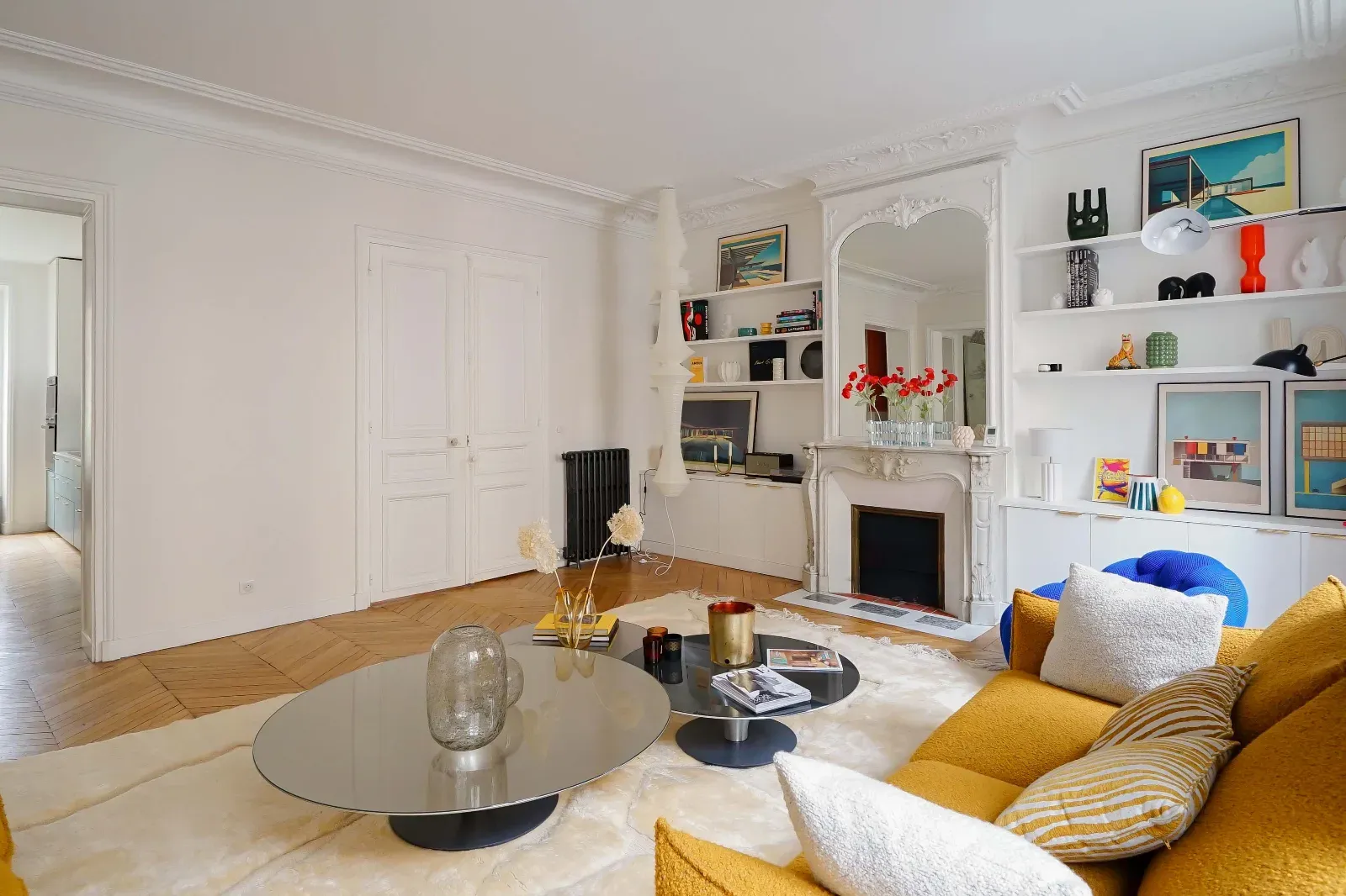 Elegant 135m² Parisian Apartment for Corporate Events & Productions