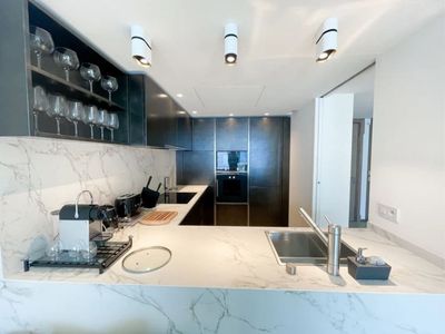 Luxury Apartment Cannes – 25 Guests, Facing Palais