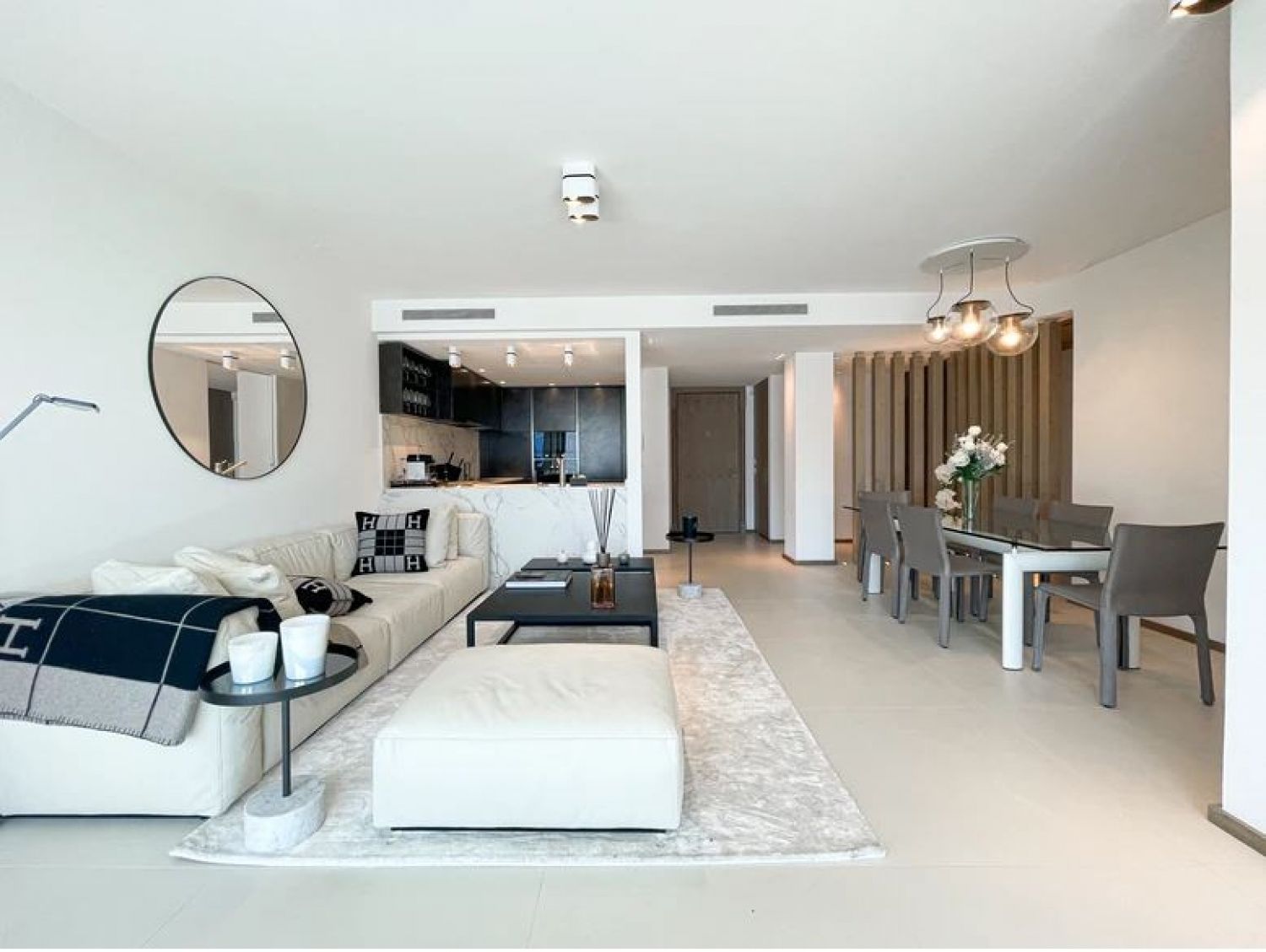 Luxury Apartment Cannes – 25 Guests, Facing Palais