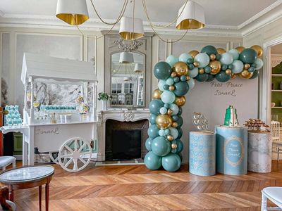 Private mansion with garden