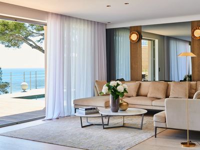 Luxury Villa with Private Pools & Sea Access in Cassis