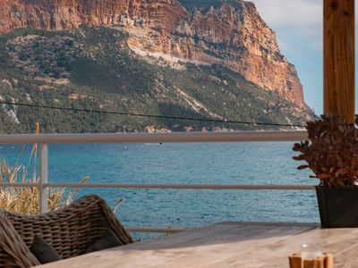Chic Beachfront Hotel Terrace in Cassis with Sea Views