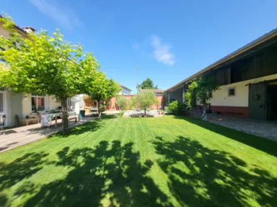 Grande demeure familliale avec piscine