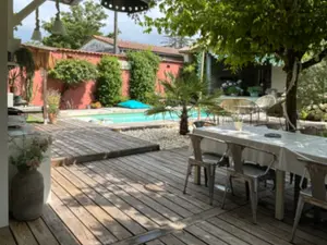 Grande demeure familliale avec piscine