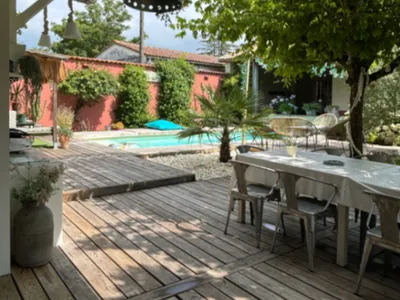 Grande demeure familliale avec piscine