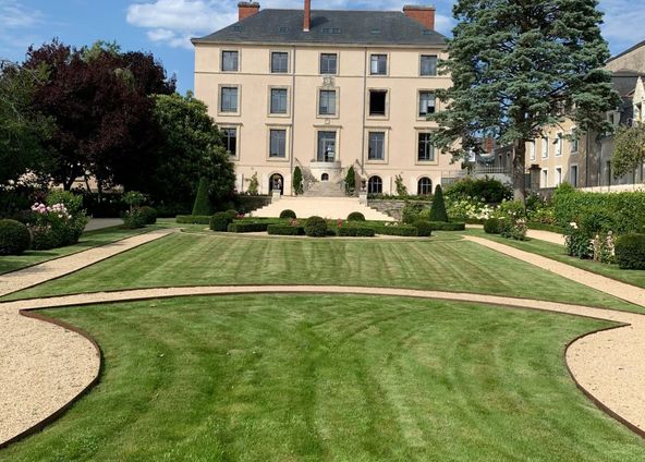 Meeting room in a beautiful garden