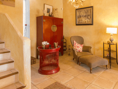 Superb old farmhouse with swimming pool and large garden