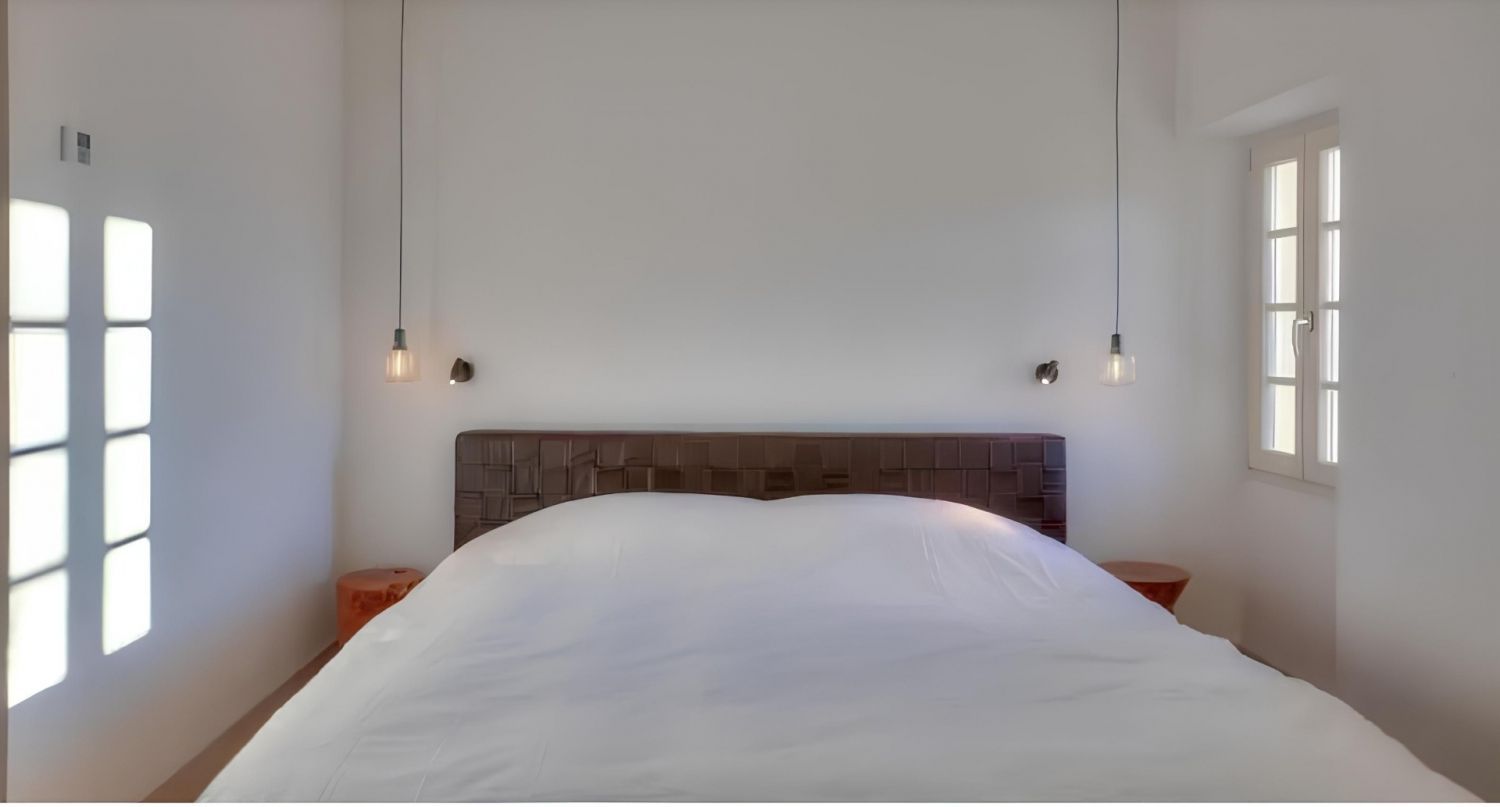 Renovated bastide with swimming pool and beautiful views