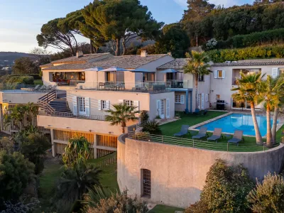 Villa with Panoramic Sea Views in Grimaud for Events & Luxury Stays