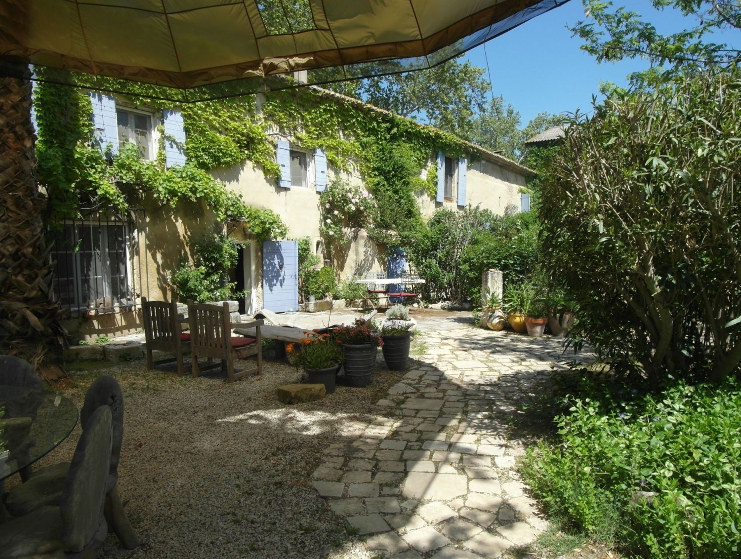 Musée des arômes et jardin spacieux