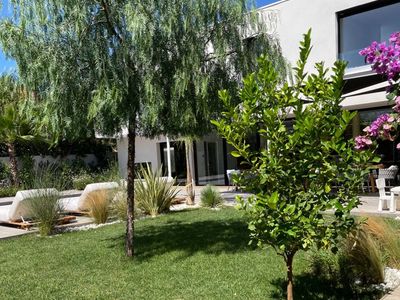 Piscine contemporaine perols