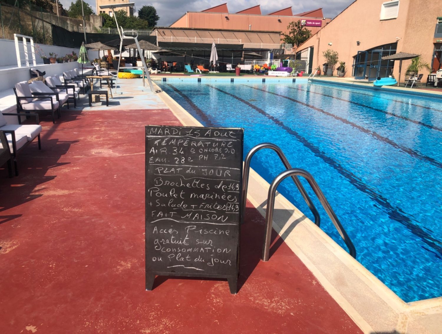 Former Municipal Swimming Pool Venue in Saint-Chinian