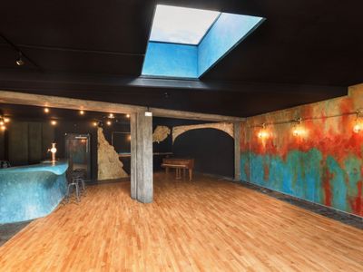 Salle de fêtes, espace festif et contemporain