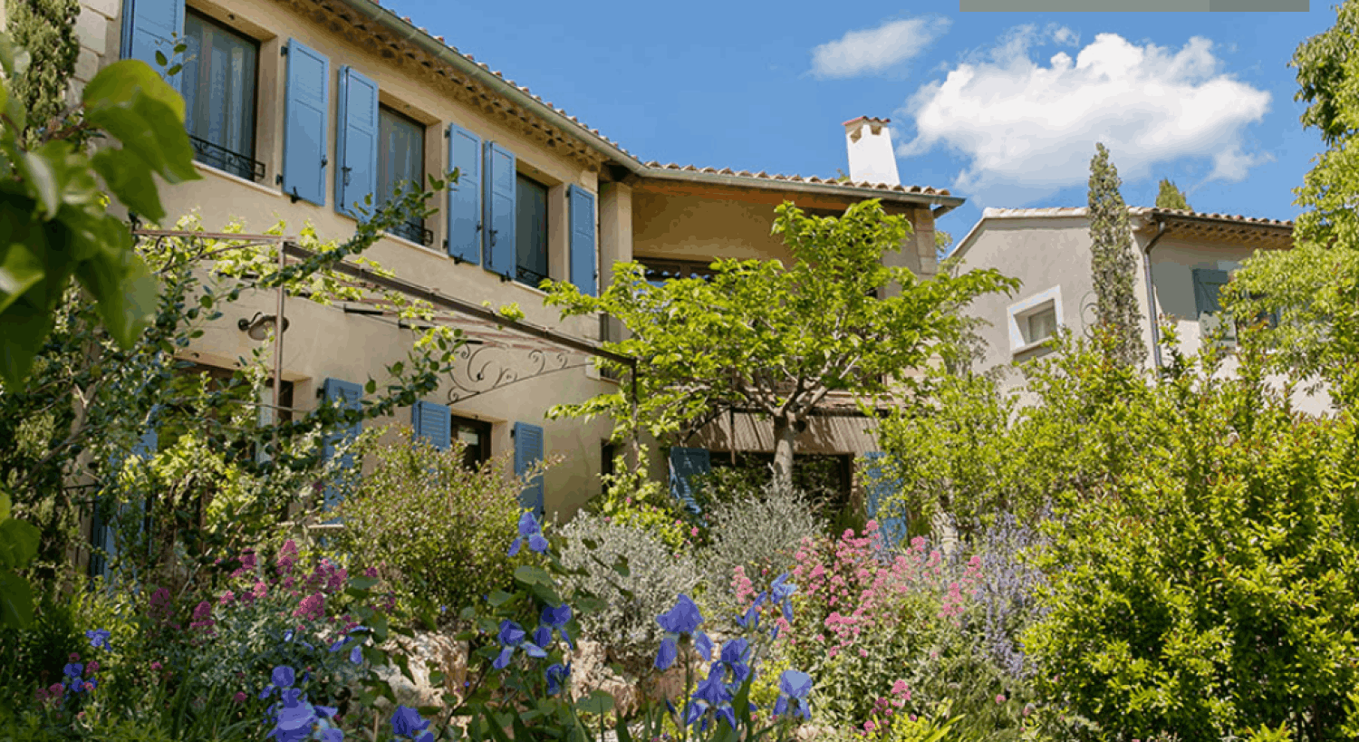 Salle de fêtes, espace festif et contemporain