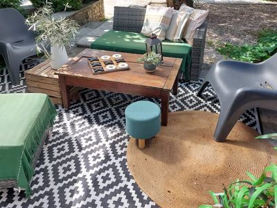 Luxury Villa with Pool & Jacuzzi in Quissac for Events & Vacations