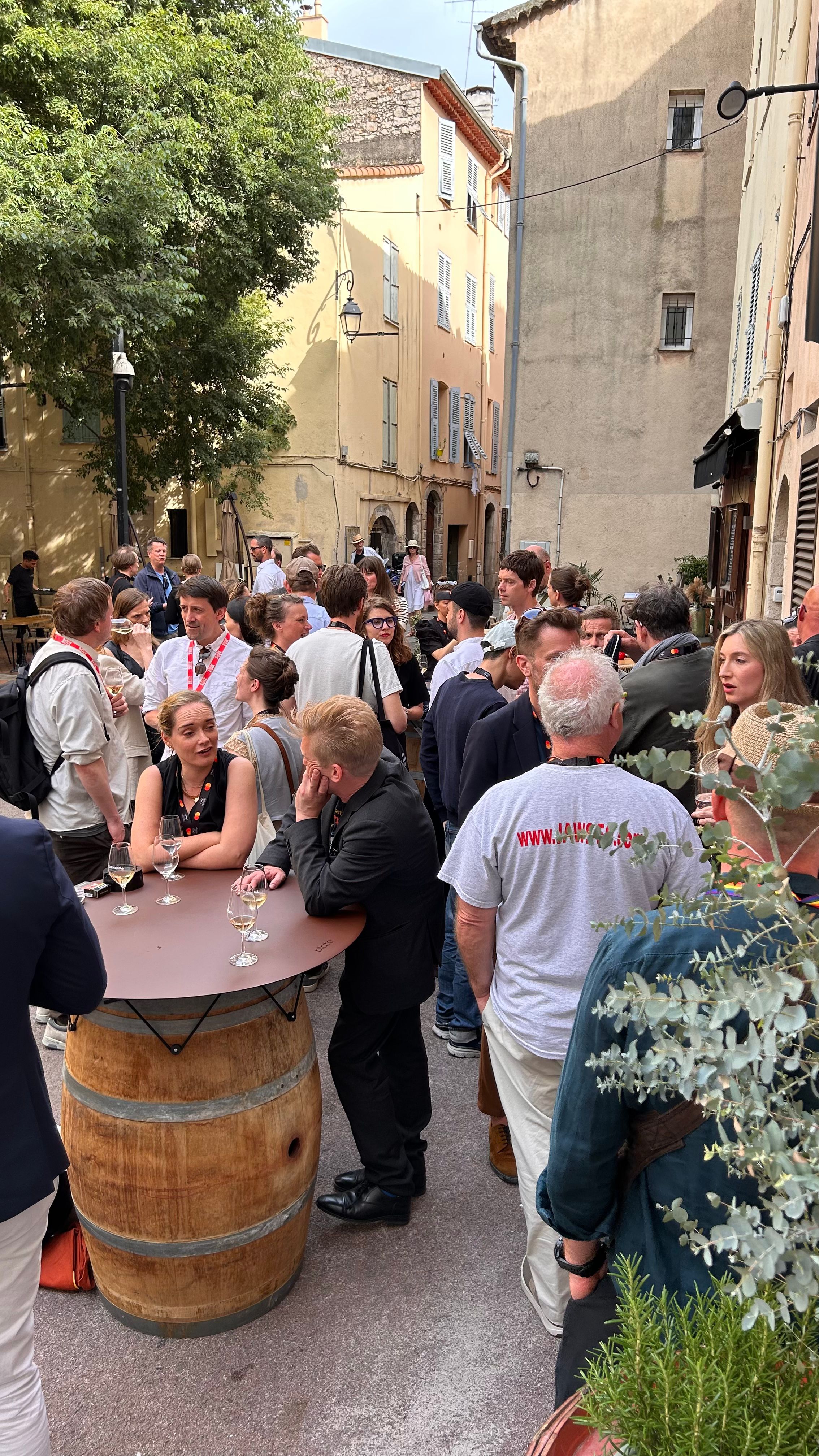 Cave à vins à Cannes – Pour événements, près du Marché Forville