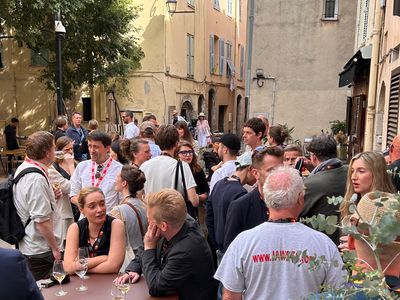 Cave à vins à Cannes – Pour événements, près du Marché Forville