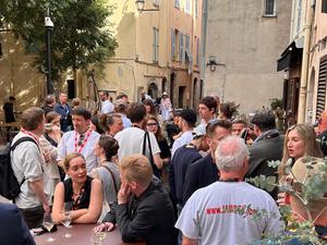 Cave à vins à Cannes – Pour événements, près du Marché Forville