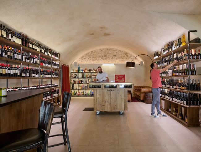 Cave à vins à Cannes – Pour événements, près du Marché Forville