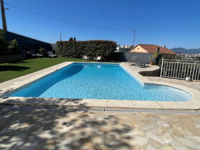 Villa with swimming pool and sea view