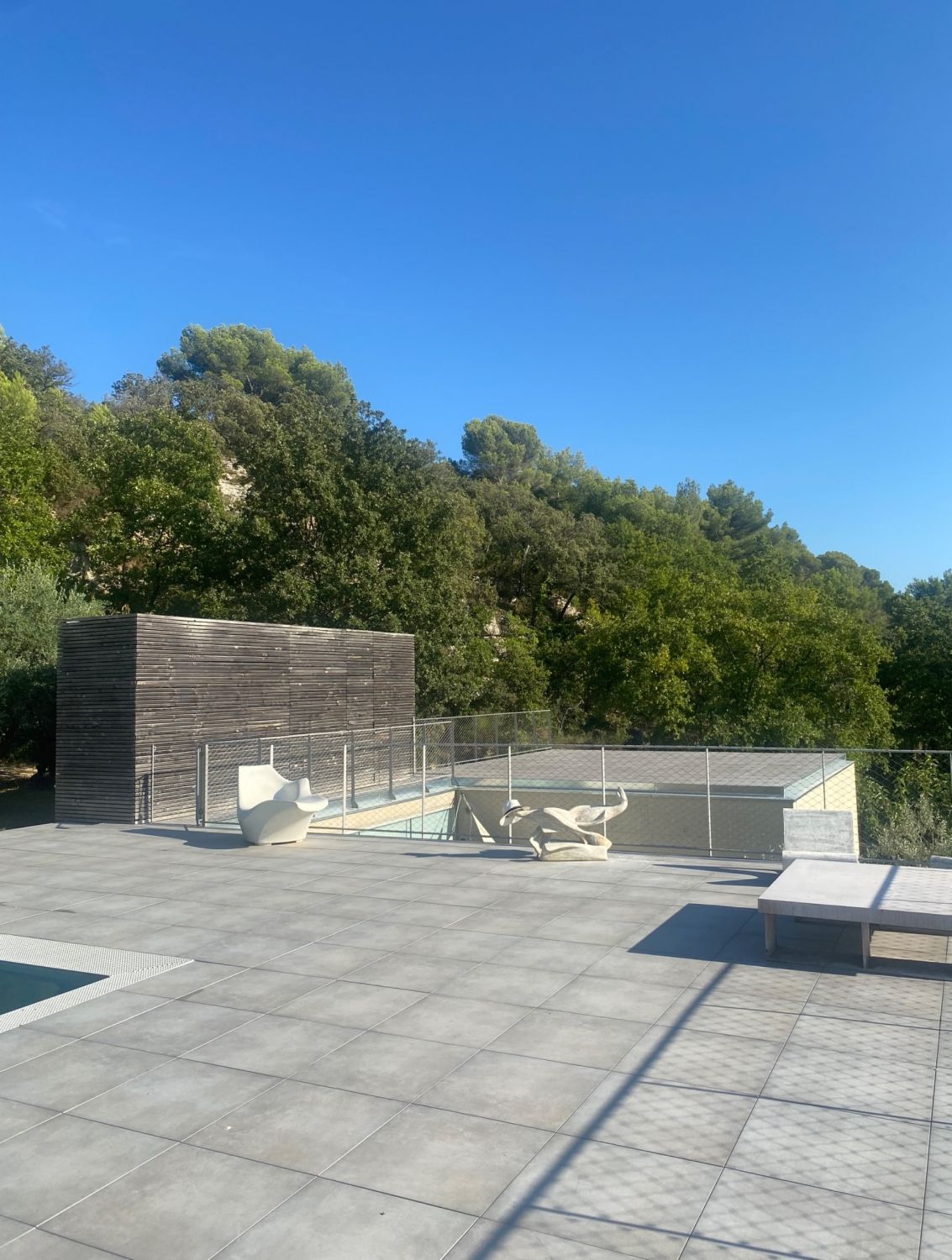 Contemporary house with rooftop swimming pool and exceptional view