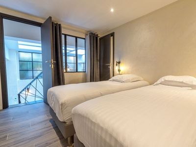 180 m² loft, Montaigne residence, 350 m from the Palais des Festivals