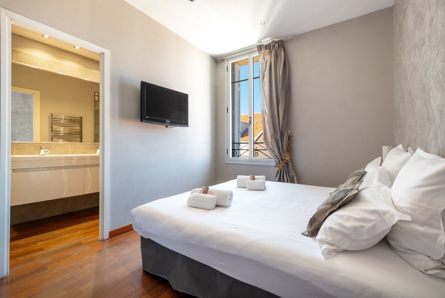 Luxury apartment 130 m², 200 m from the Palais des Festivals
