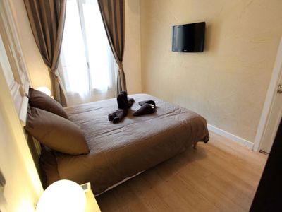 200 m² apartment, 200 m from the Palais des Festivals