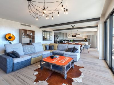 160 m² apartment, 600 m from the Palais des Festivals