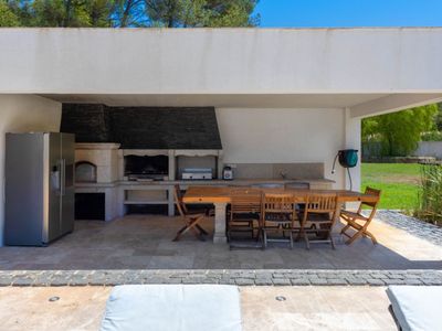 Villa avec piscine, cinéma, jacuzzi, hammam, salle de sport 