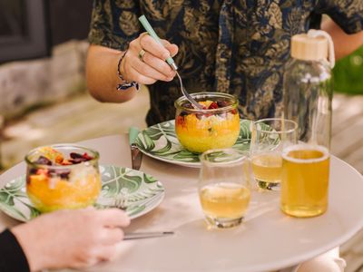 Lodges insolite, gite, terrasse et grand jardin