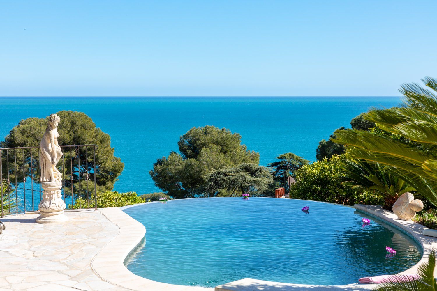 Paradis azuréen
