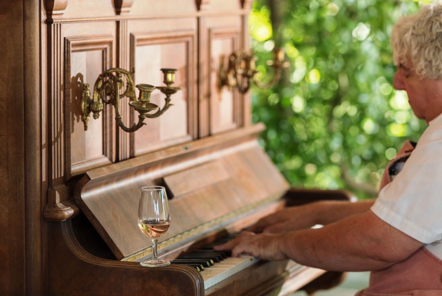 The Wine Bar