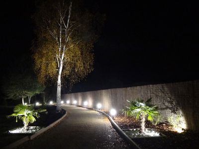 “Yurt” type reception room