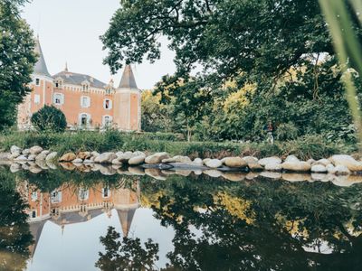 Historic Salon Venue for Events in France