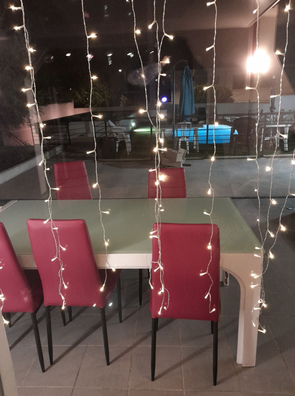 Terrasse avec piscine Salon palette tonelle 