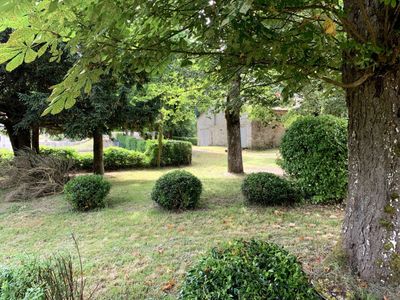 Maison en Pierre Historique pour Événements & Locations de Vacances à Montesquieu